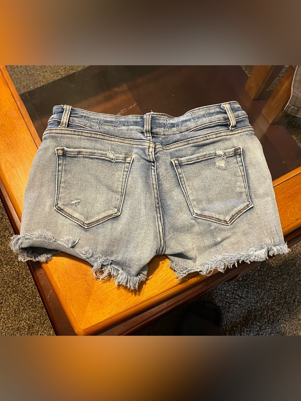 Light Wash Denim Cutoff Shorts - Casual Frayed Hem size medium